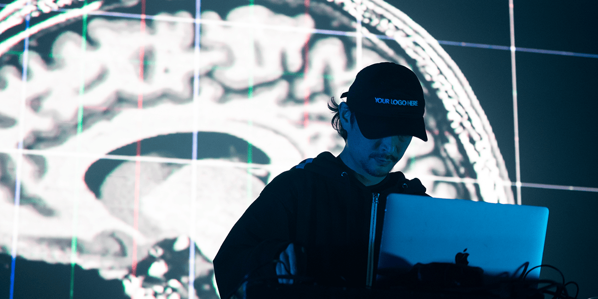 cabecera-Daito Manabe