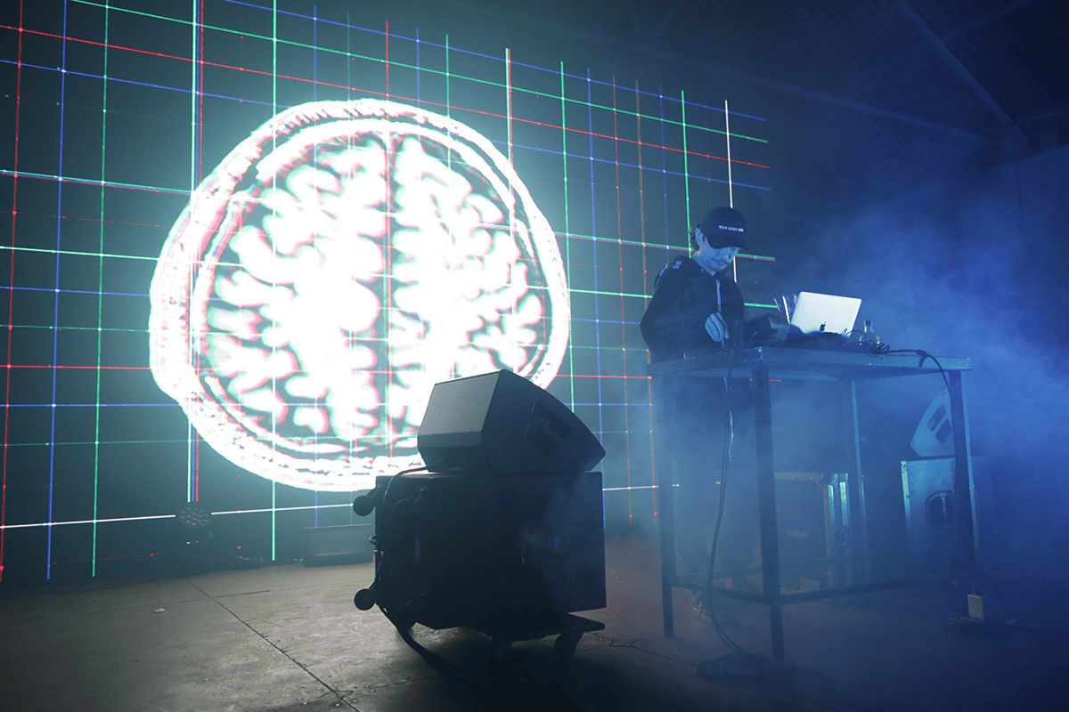 slider1-Daito Manabe